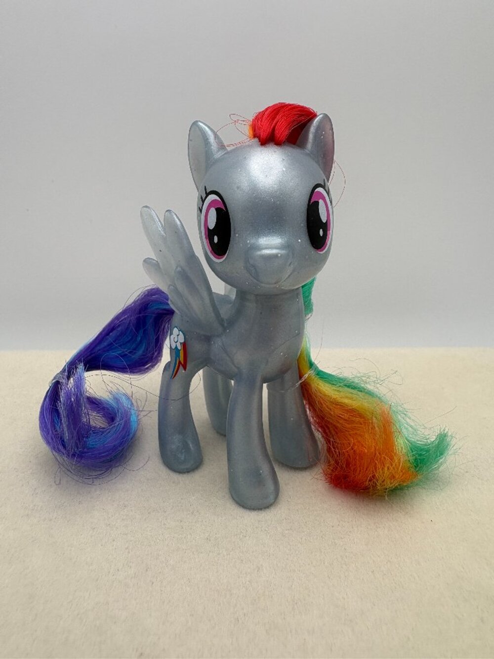 My Little Pony (MLP) Rainbow Dash Pearlescent G4 2016 3" (MLP: LT3-19)